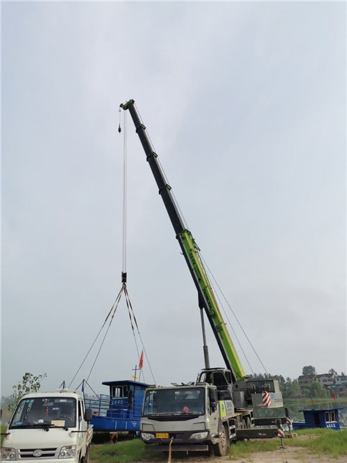 阳春市桥梁建设吊装案例
